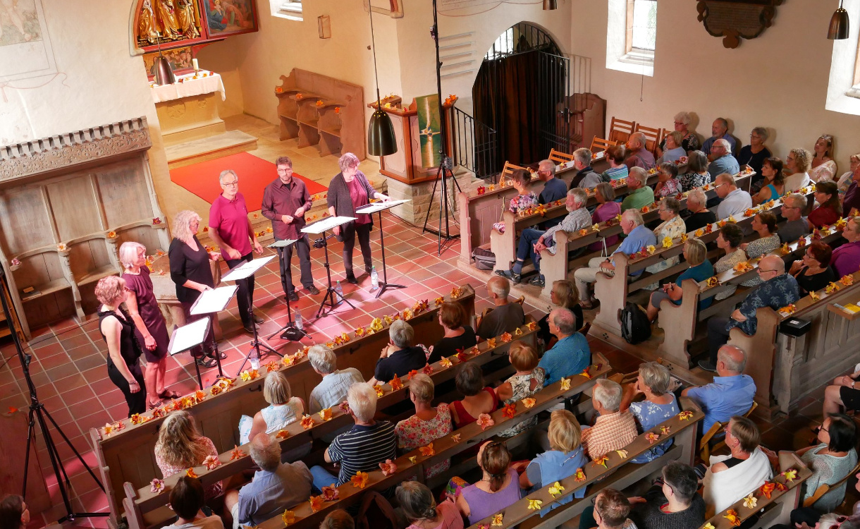 <p>Ensemble Stimmband</p>

