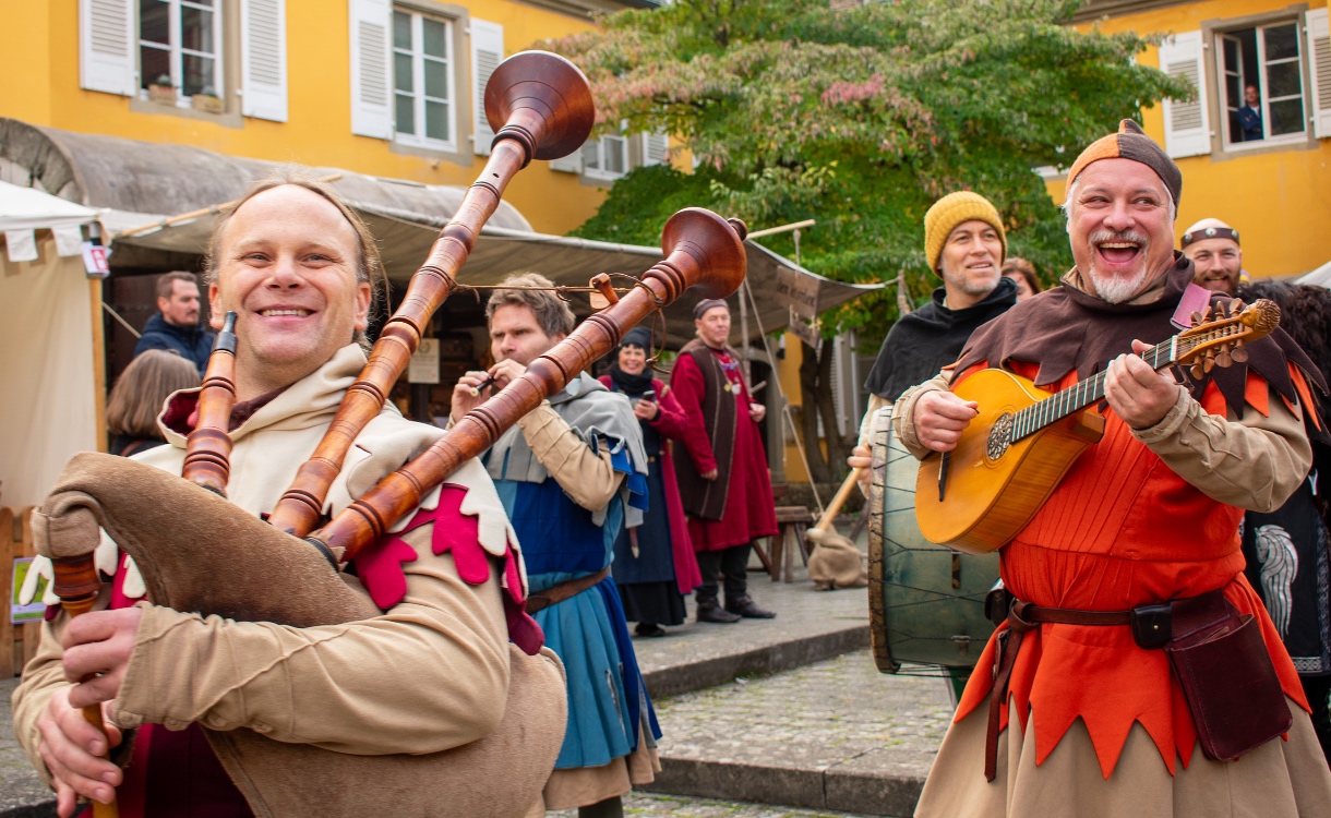 <p>Unsere Musikergruppe Bakchus</p>
